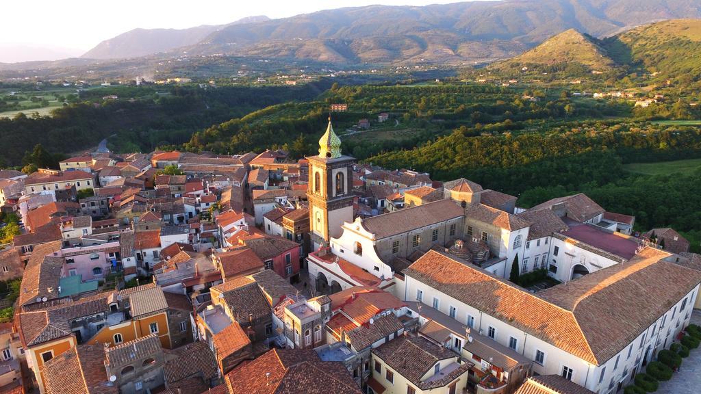 Giualduomo B&B SantʼAgata deʼ Goti Extérieur photo